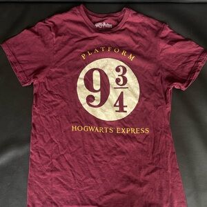 Harry Potter Platform 9 3/4 Burgundy T-Shirt